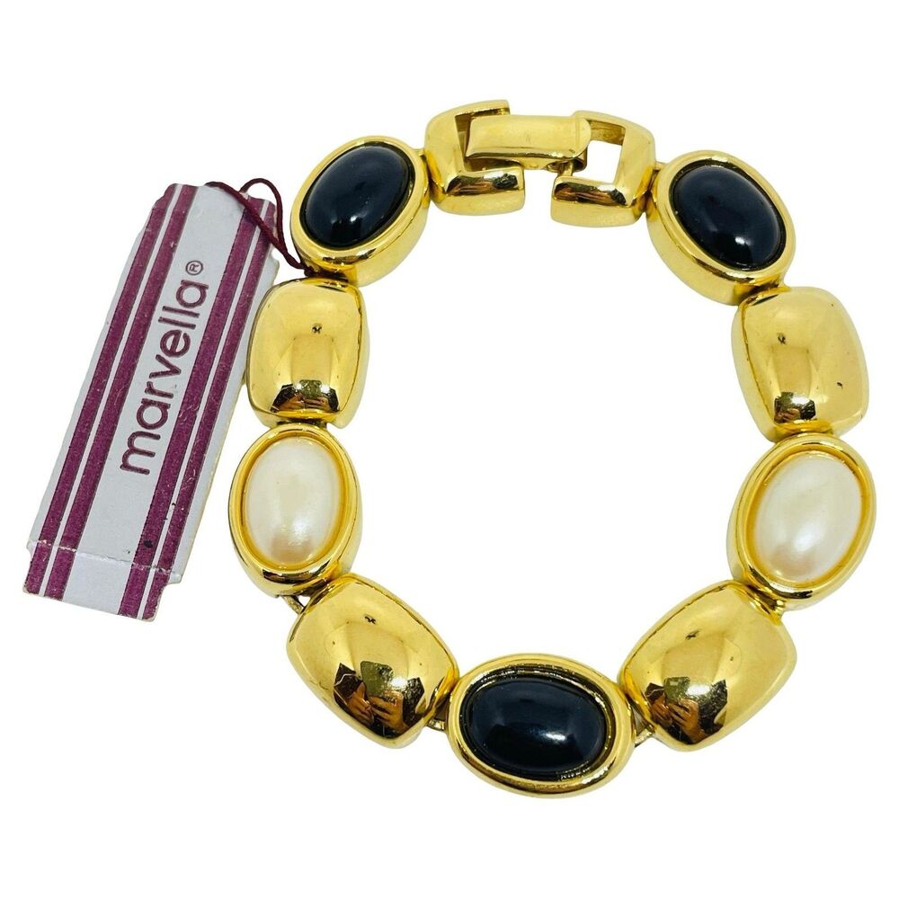 MARVELLA signed vintage gold tone faux pearl onyx designer link bracelet